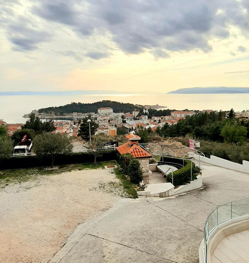 Apartments Akmadzic Макарска Екстериор снимка